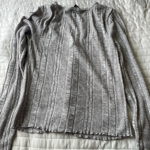 Gray Ribbed Button-Up Cardigan - Picture 2 of 4